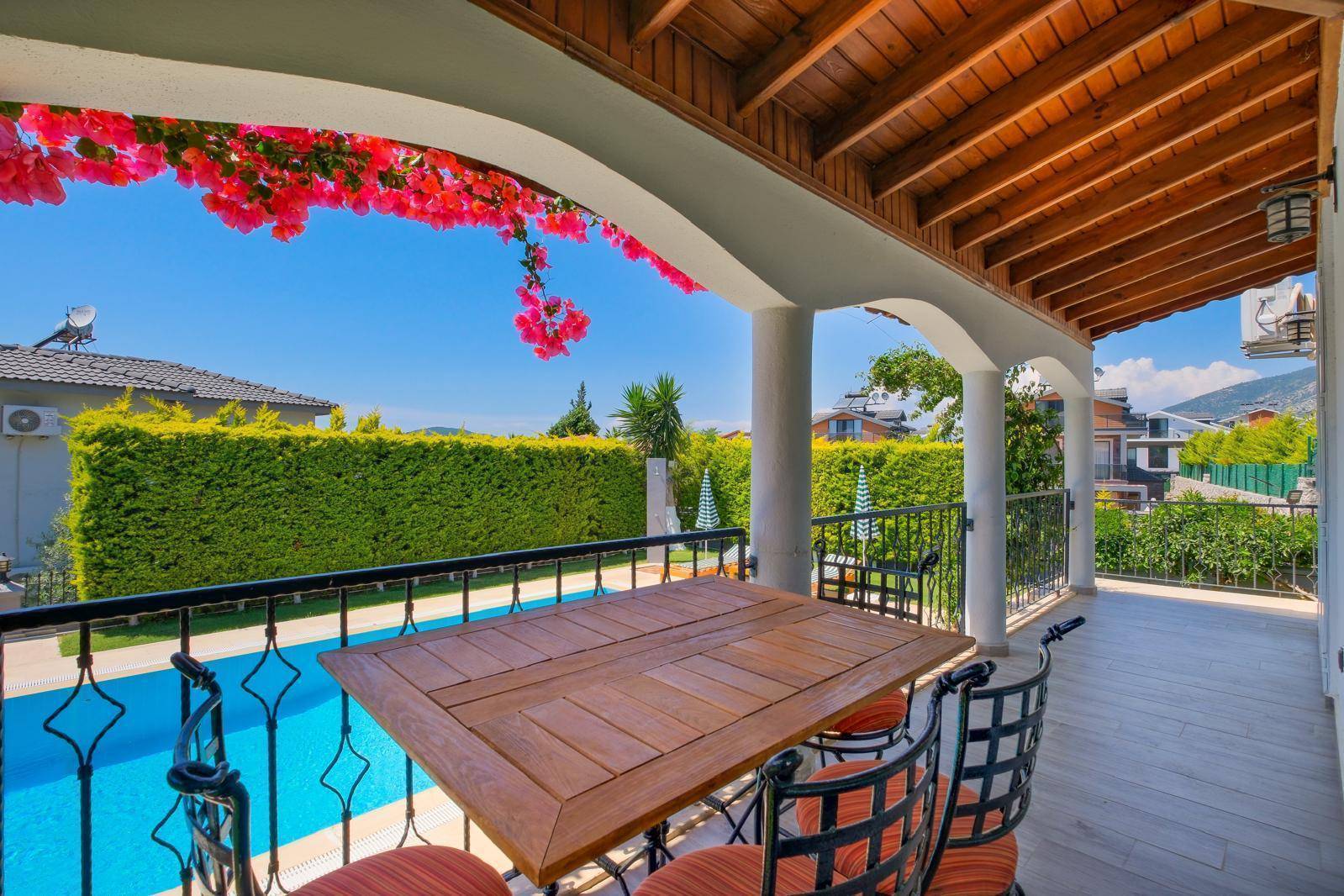 Fethiye Ölüdeniz'de Modern Tasarımlı, Özel Havuzlu, Geniş Villa 45595 — 5