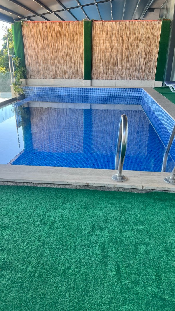 Alanya Büyükhasbahçe'de Merkeze Yakın, Özel Havuzlu, Balayı Villası