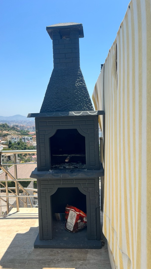 Alanya Büyükhasbahçe'de Merkezi Konumda, Özel Havuzlu, Balayı Villası
