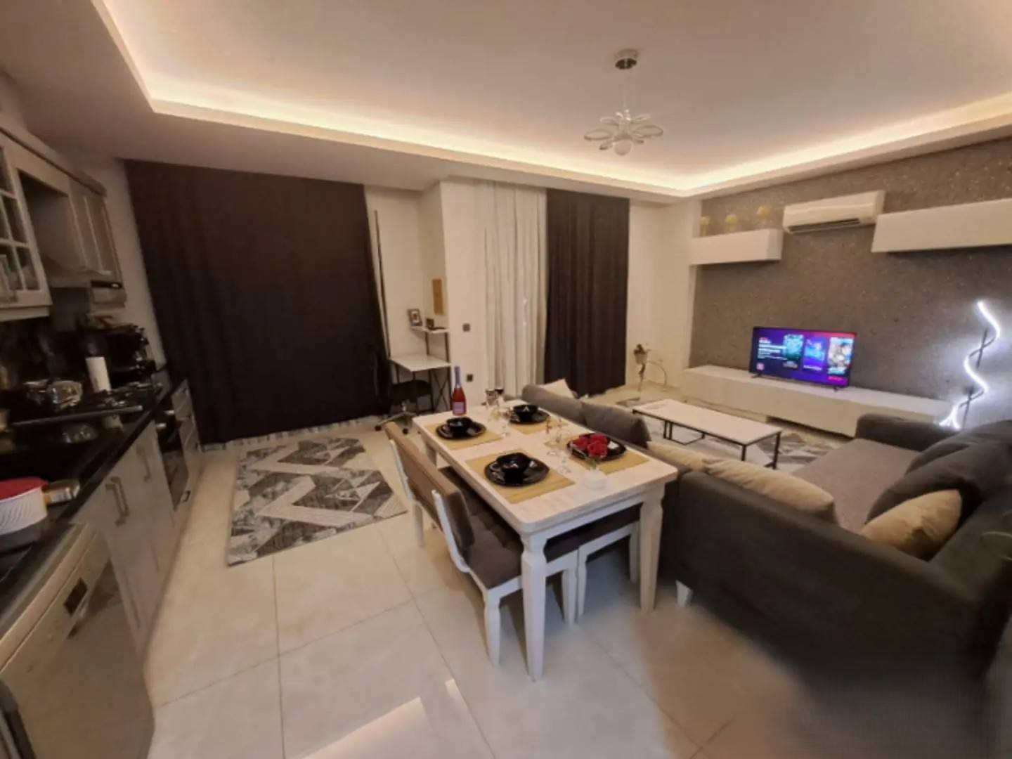 Alanya Kestel'de Geniş Ailelere Uygun, Ortak Havuzlu, Modern Dubleks Daire