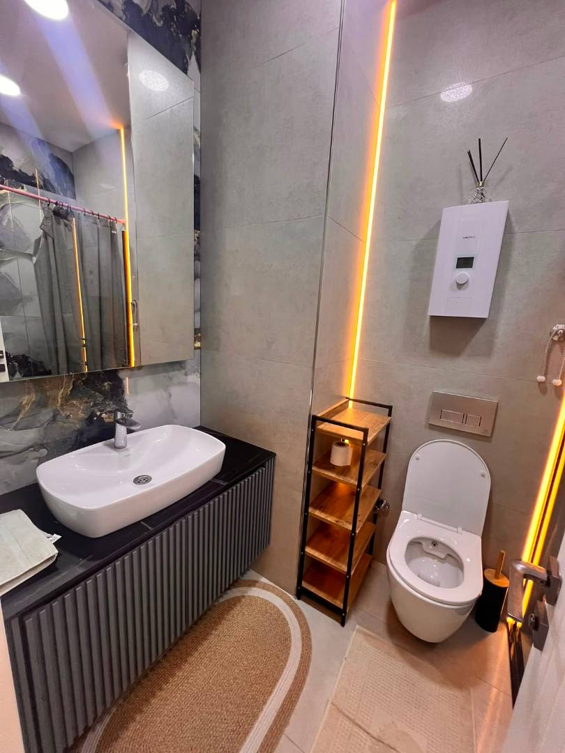 Alanya Mahmutlar'da Denize Yakın, Aquaparklı, Konforlu Daire