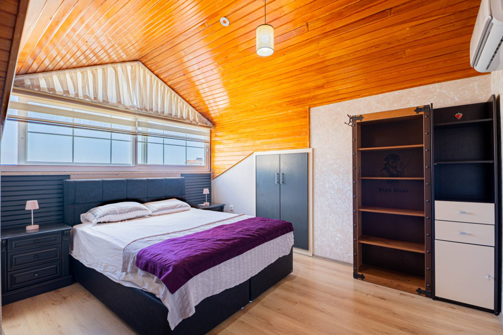 Alanya Sugözü'nde Doğa ve Deniz Manzaralı, Özel Havuzlu, Kiralık Villa