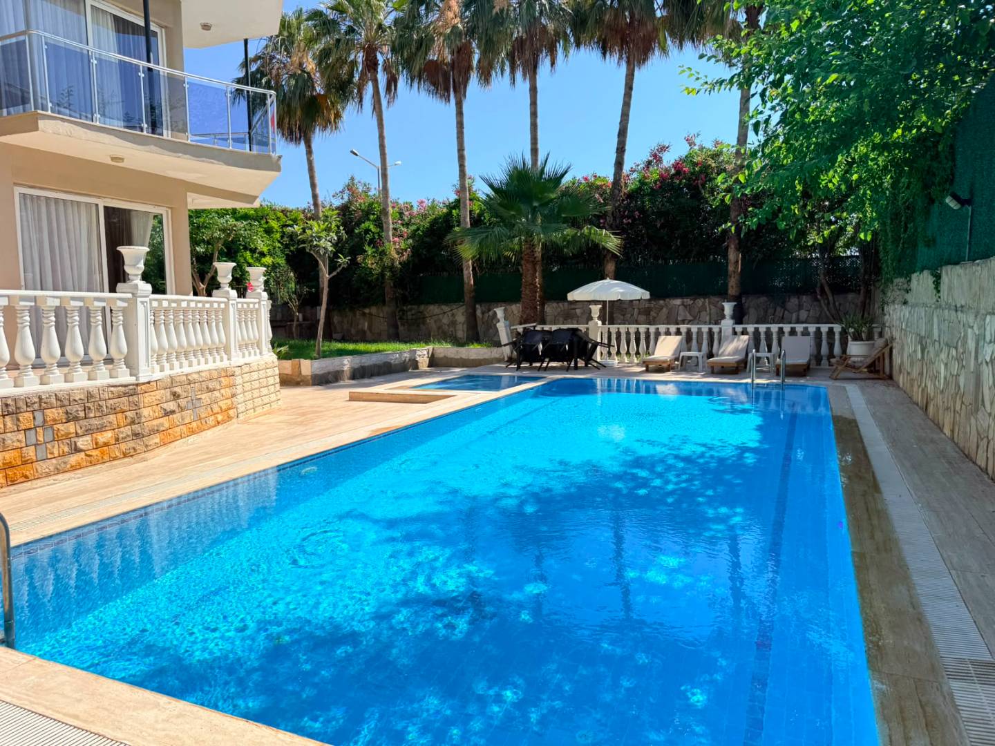 Alanya'da Denize Yakın, Özel Havuzlu, Jakuzili, Lüks Villa 46504 — 4