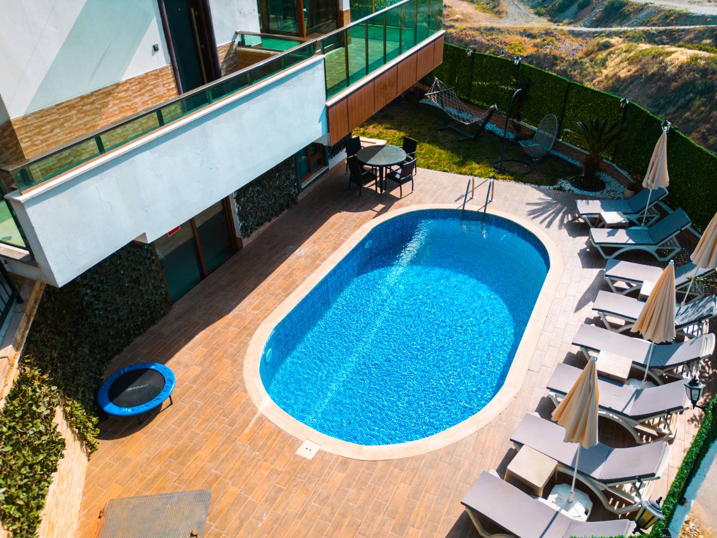 Alanya'da Merkezi Konumda, Deniz Manzaralı, Özel Havuzlu, Geniş Villa 36063 — 4