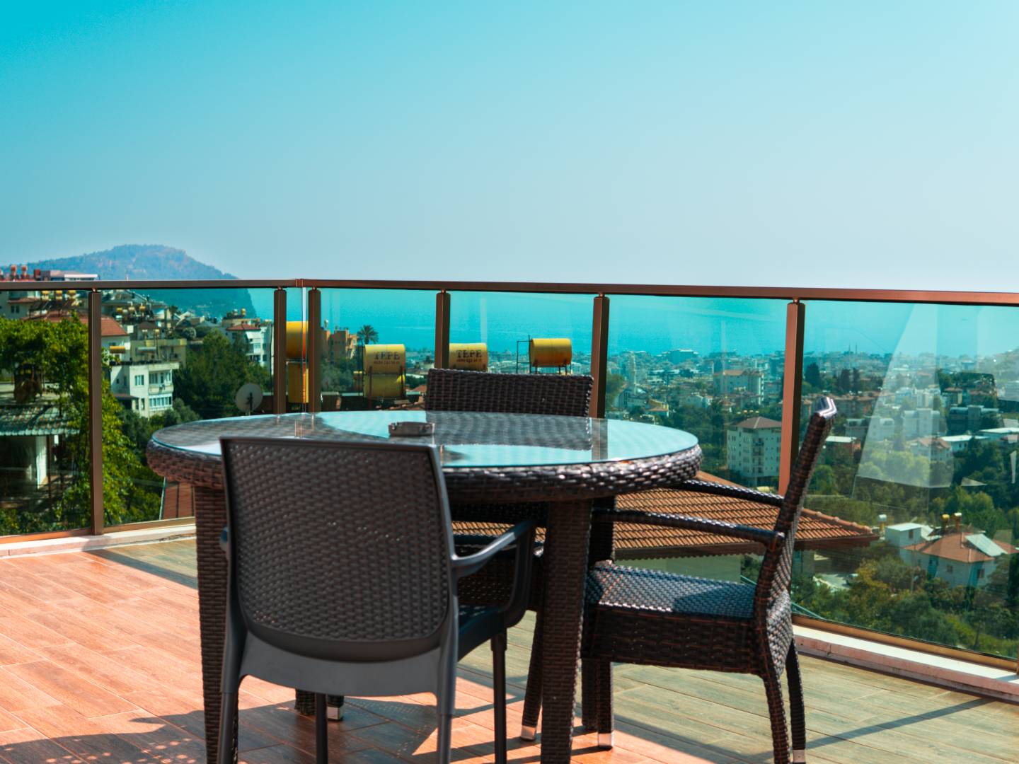 Alanya'da Merkezi Konumda, Deniz Manzaralı, Özel Havuzlu, Geniş Villa