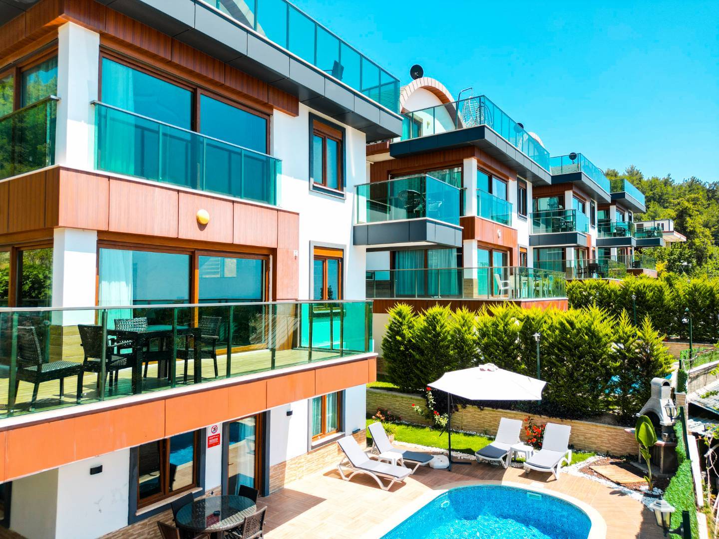 Alanya'da Muhteşem Deniz Manzaralı, Özel Havuzlu, Geniş Villa 46461 — 2