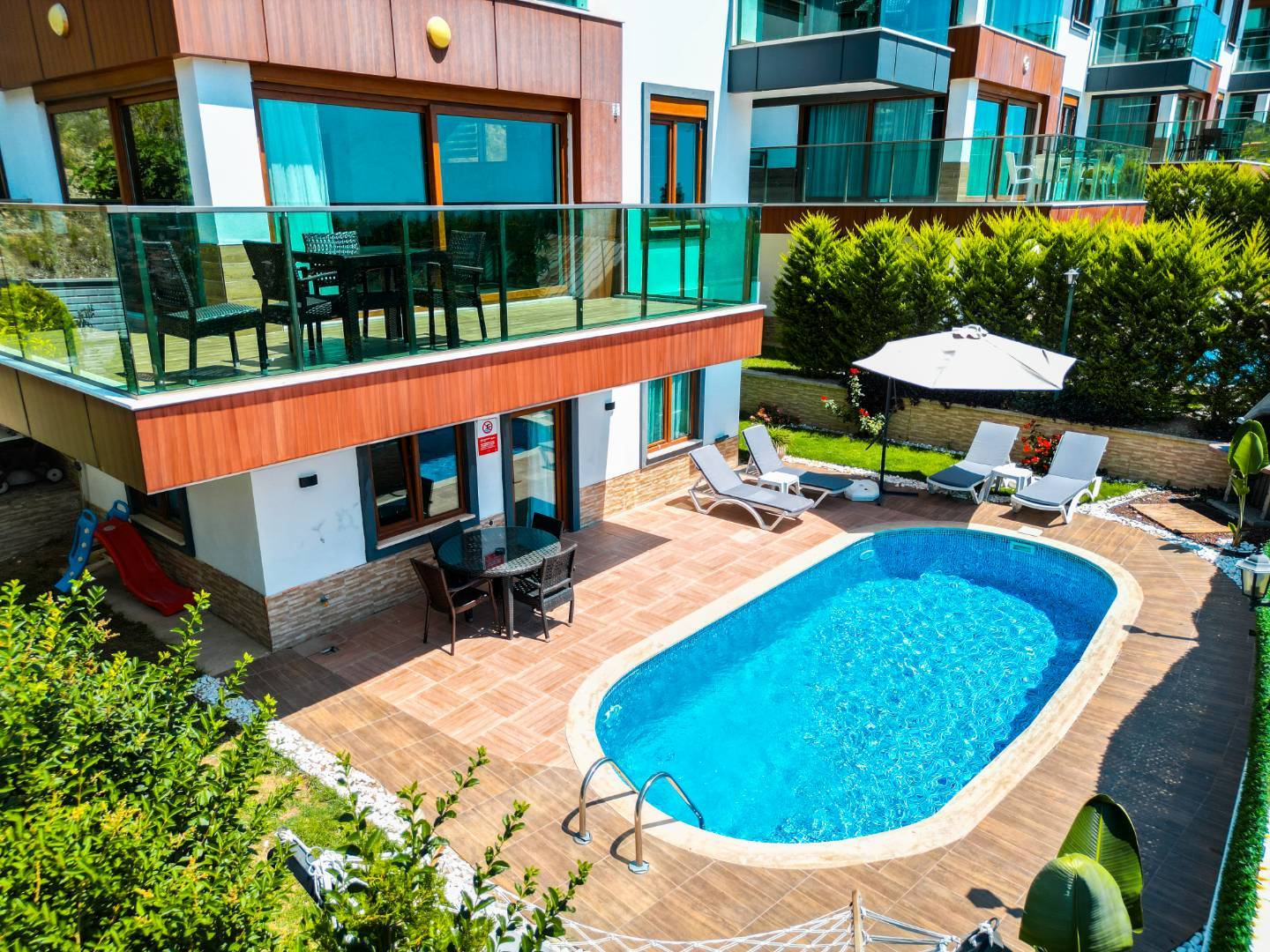 Alanya'da Muhteşem Deniz Manzaralı, Özel Havuzlu, Geniş Villa 46461 — 3