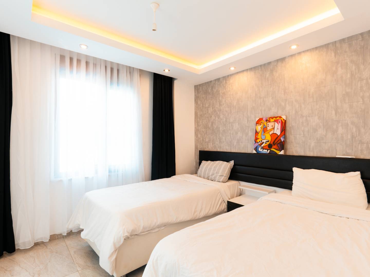 Alanya'da Muhteşem Deniz Manzaralı, Özel Havuzlu, Geniş Villa