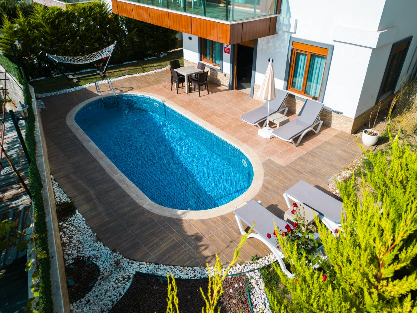 Alanya'da Muhteşem Deniz Manzaralı, Özel Havuzlu, Geniş Villa 46462 — 4