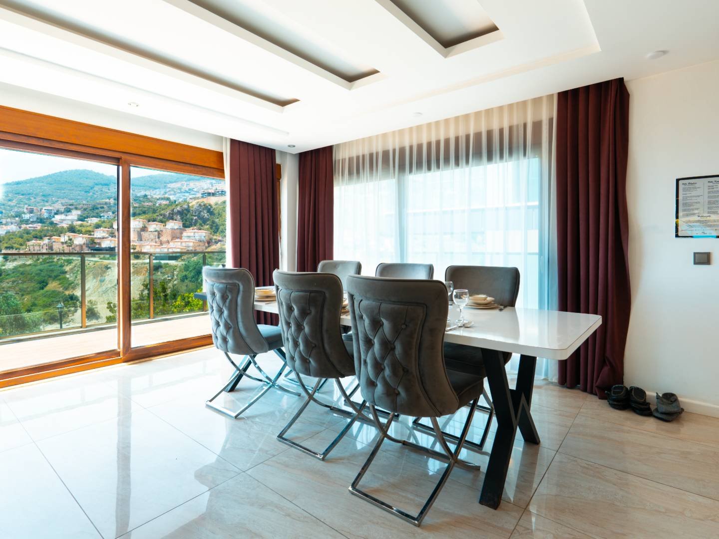 Antalya Alanya'da Geniş Ailelere Uygun, Özel Havuzlu, 5+1 Villa