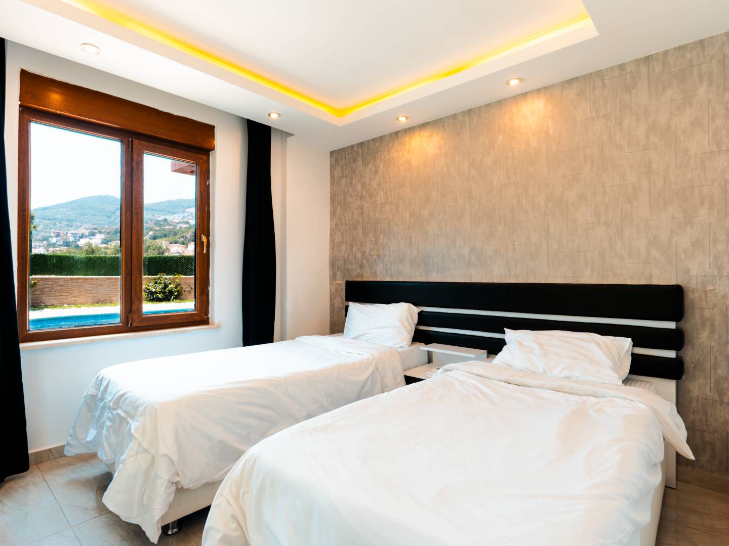 Antalya Alanya'da Geniş Ailelere Uygun, Özel Havuzlu, 5+1 Villa