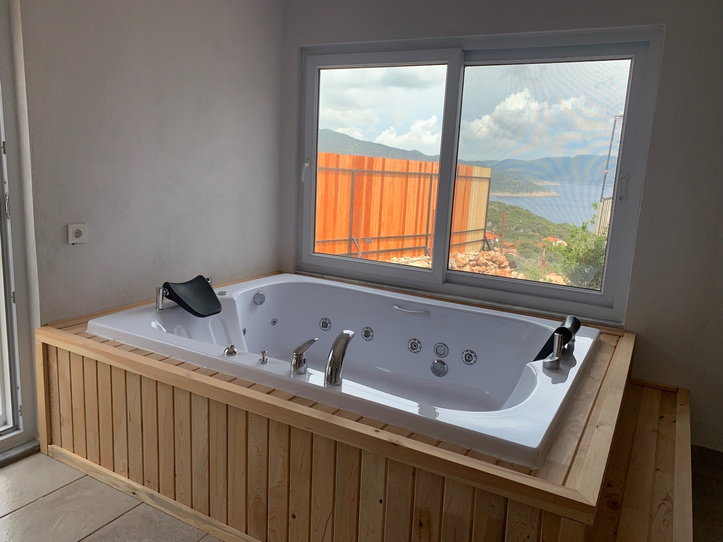Antalya Kaş'ta Eşsiz Deniz Manzaralı, Özel Havuzlu, Kiralık Villa