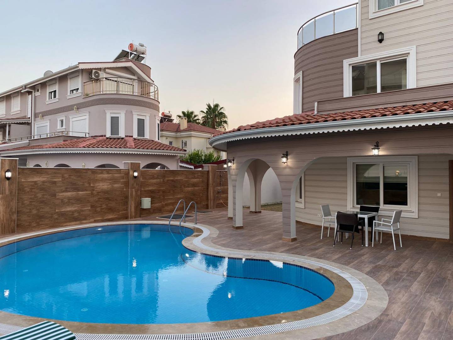Antalya Serik'te Enfes Doğada, Özel Havuzlu, Lüks Villa 21630