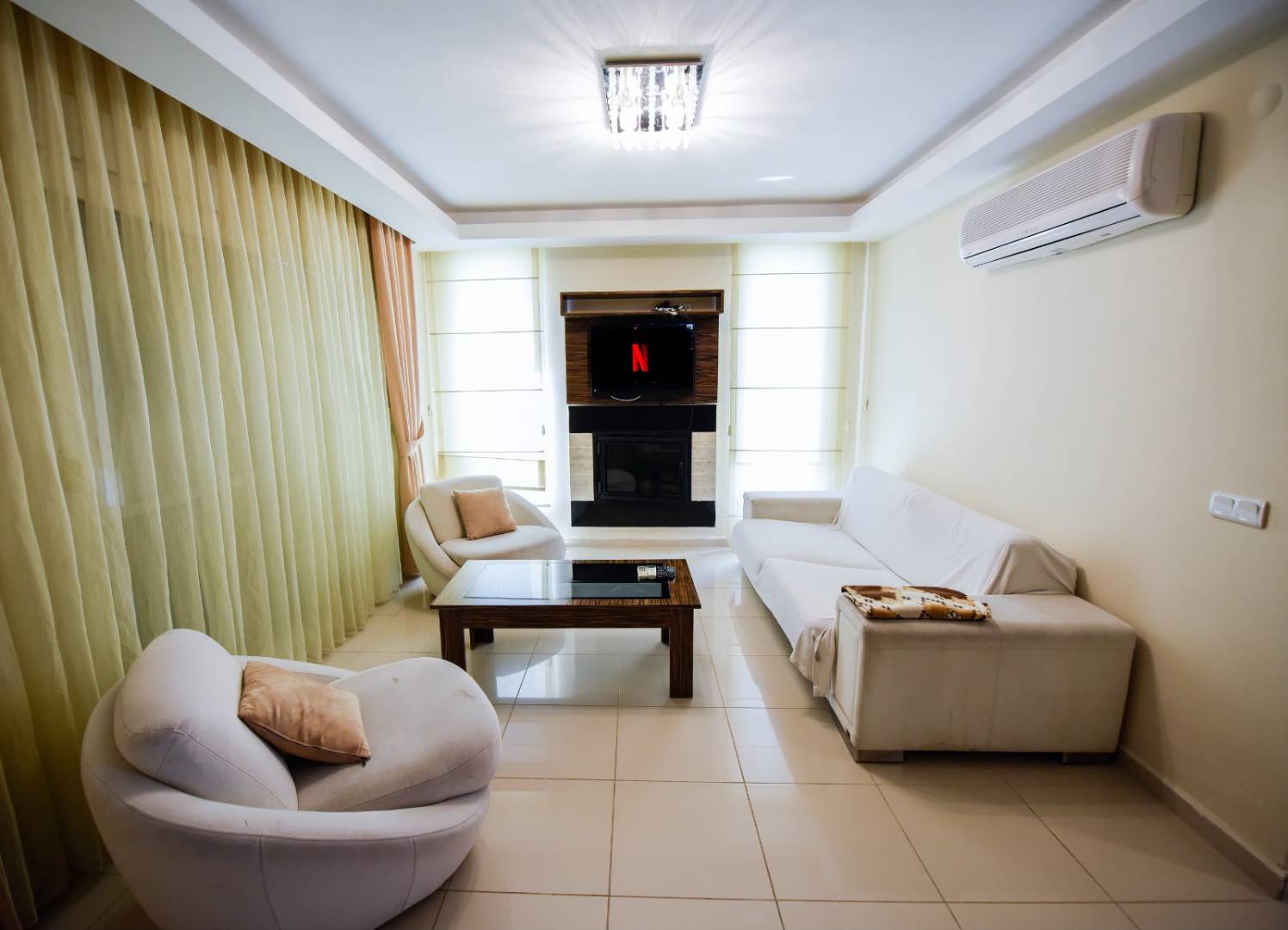 Antalya Serik'te Site İçerisinde, Özel Havuzlu, Konforlu Villa 22609 — 4