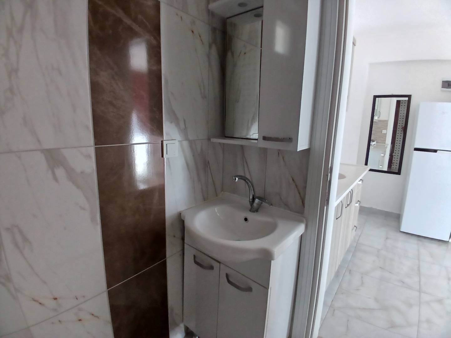 Balıkesir Avşa'da Denize Yürüme Mesafesinde, 1+1, 3 Kişilik Suite Daire