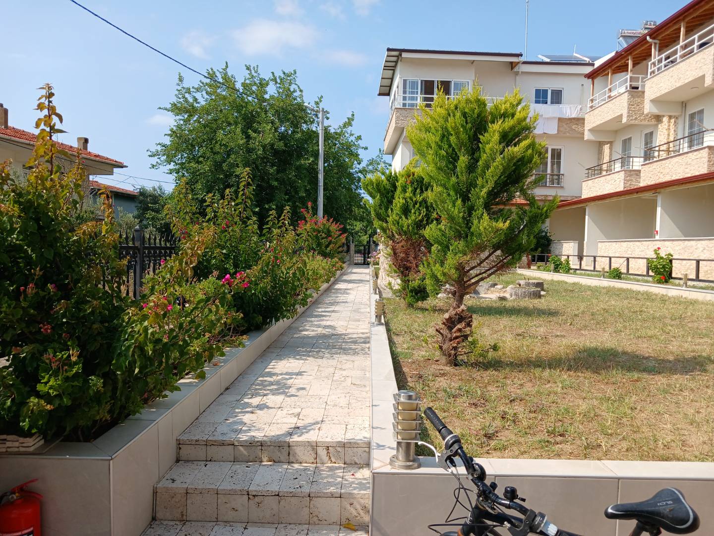 Balıkesir Avşa'da Denize Yakın, 4 Kişilik, Kiralık Suite Daire
