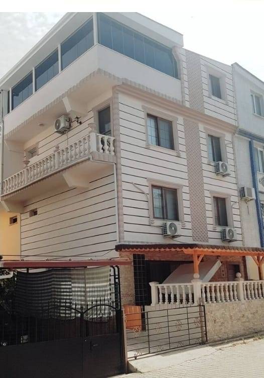 Aydın Didim'de Merkezi Konumda, Geniş Ailelere Uygun, 4+1 Villa 43006