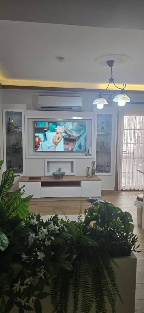 Aydın Didim'de Merkezi Konumda, Geniş Ailelere Uygun, 4+1 Villa