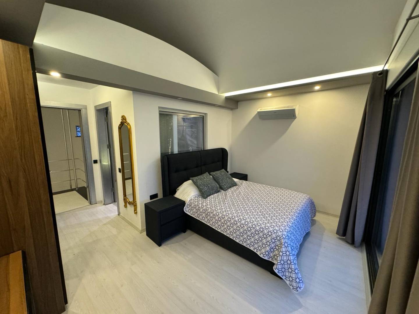 Bodrum Dirmil'de Deniz Manzaralı, Özel Havuzlu, Lüks Villa
