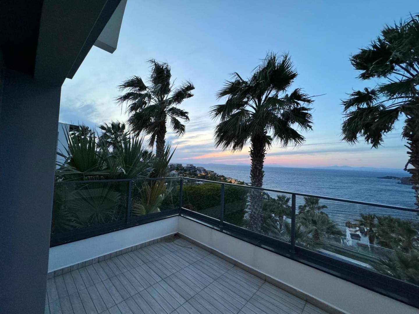 Bodrum Dirmil'de Deniz Manzaralı, Özel Havuzlu, Lüks Villa