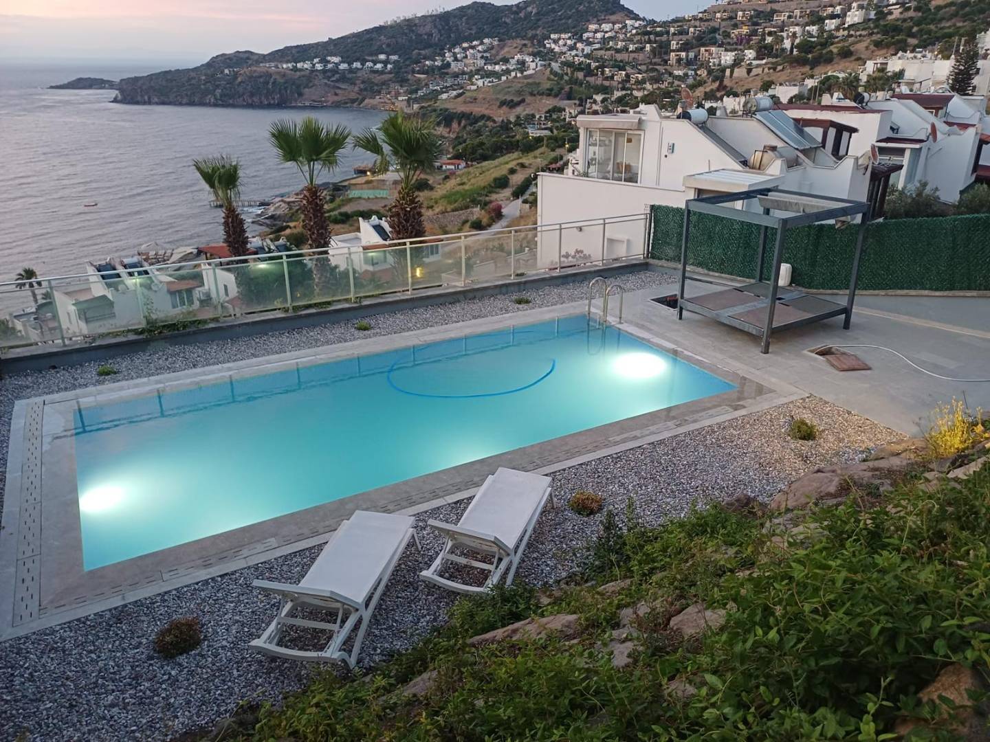 Bodrum Dirmil'de Deniz Manzaralı, Özel Havuzlu, Lüks Villa