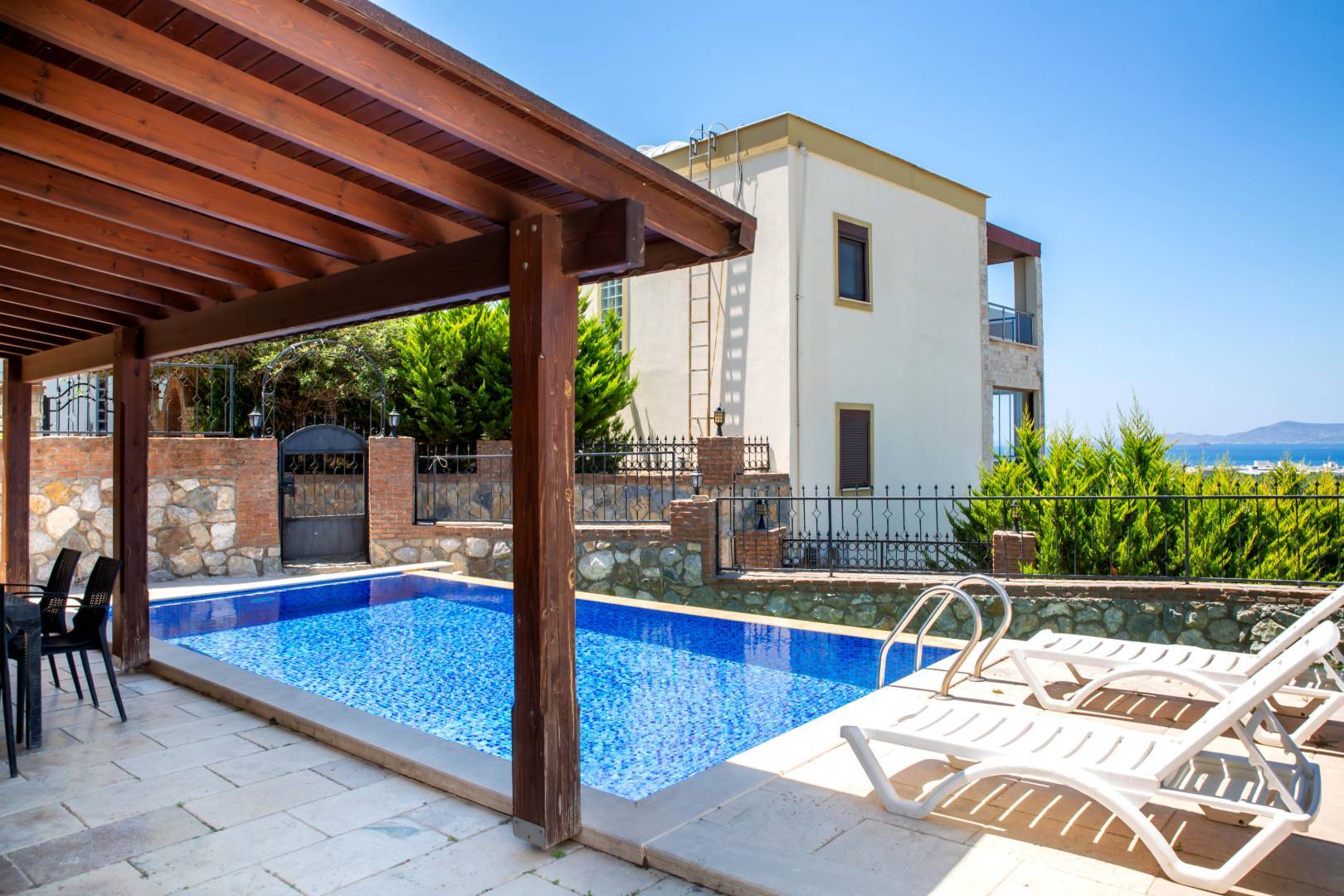 Bodrum Peksimet'de Geniş Ailelere Uygun, Özel Havuzlu, Kiralık Villa 46130 — 3