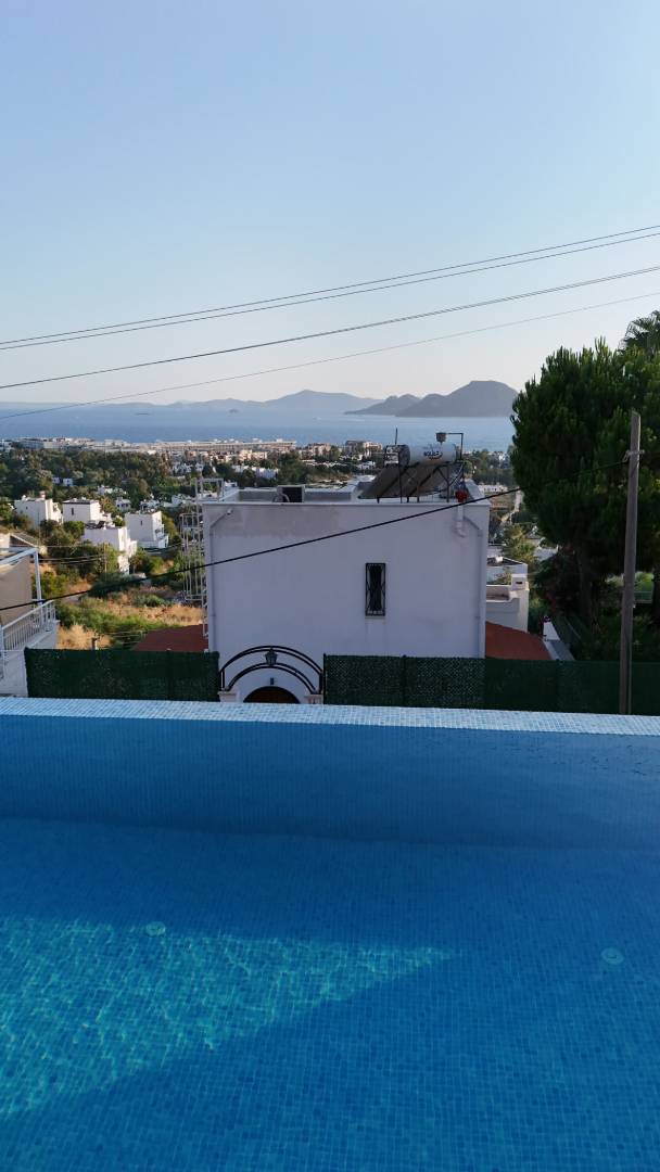 Bodrum Peksimet'te Enfes Deniz Manzaralı, Özel Havuzlu, Kiralık Villa