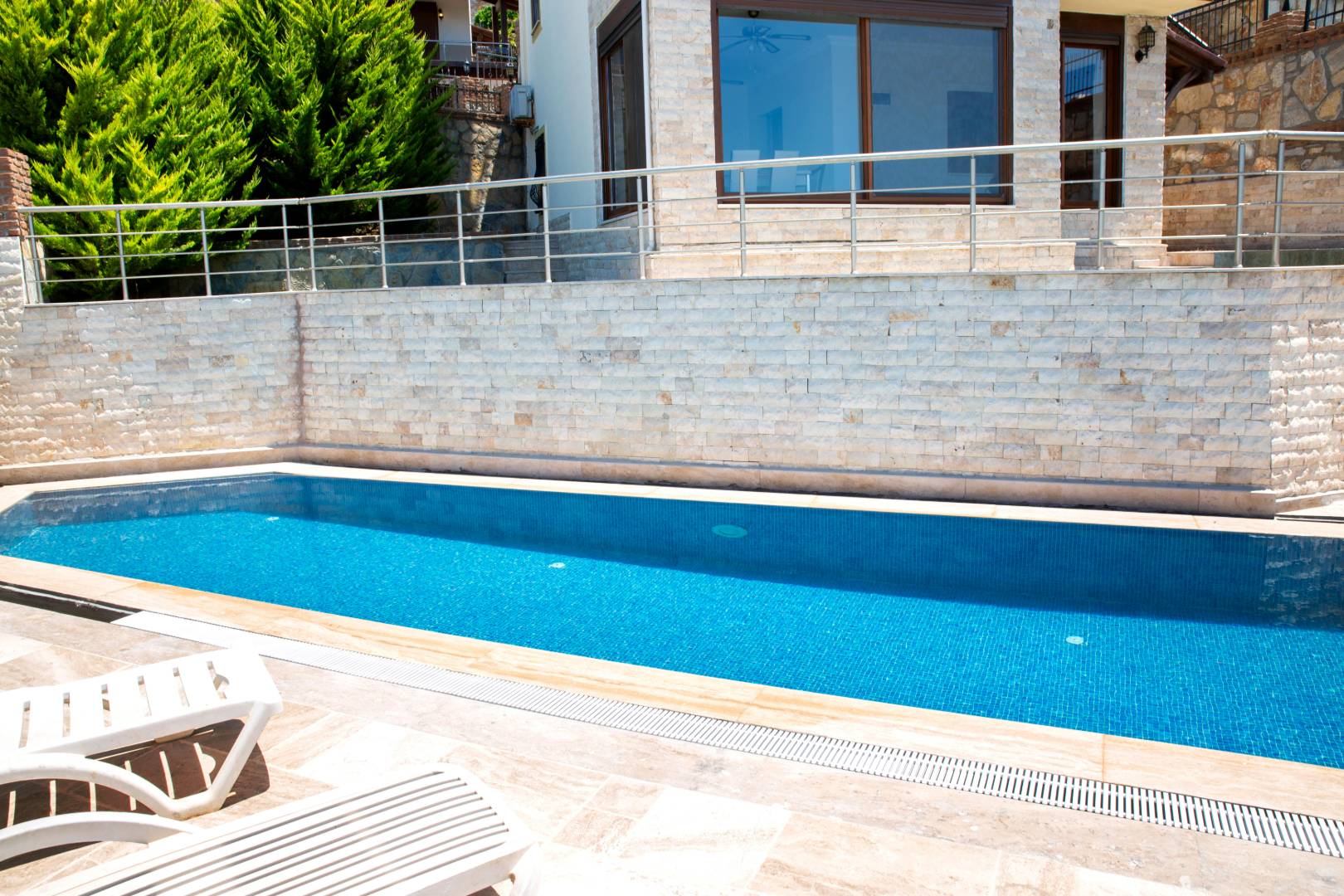 Bodrum Peksimet'te Göz Alıcı Deniz Manzaralı, Özel Havuzlu, 2+1 Villa