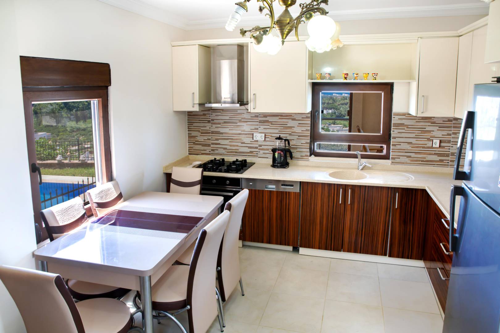 Bodrum Peksimet'te Göz Alıcı Deniz Manzaralı, Özel Havuzlu, 2+1 Villa