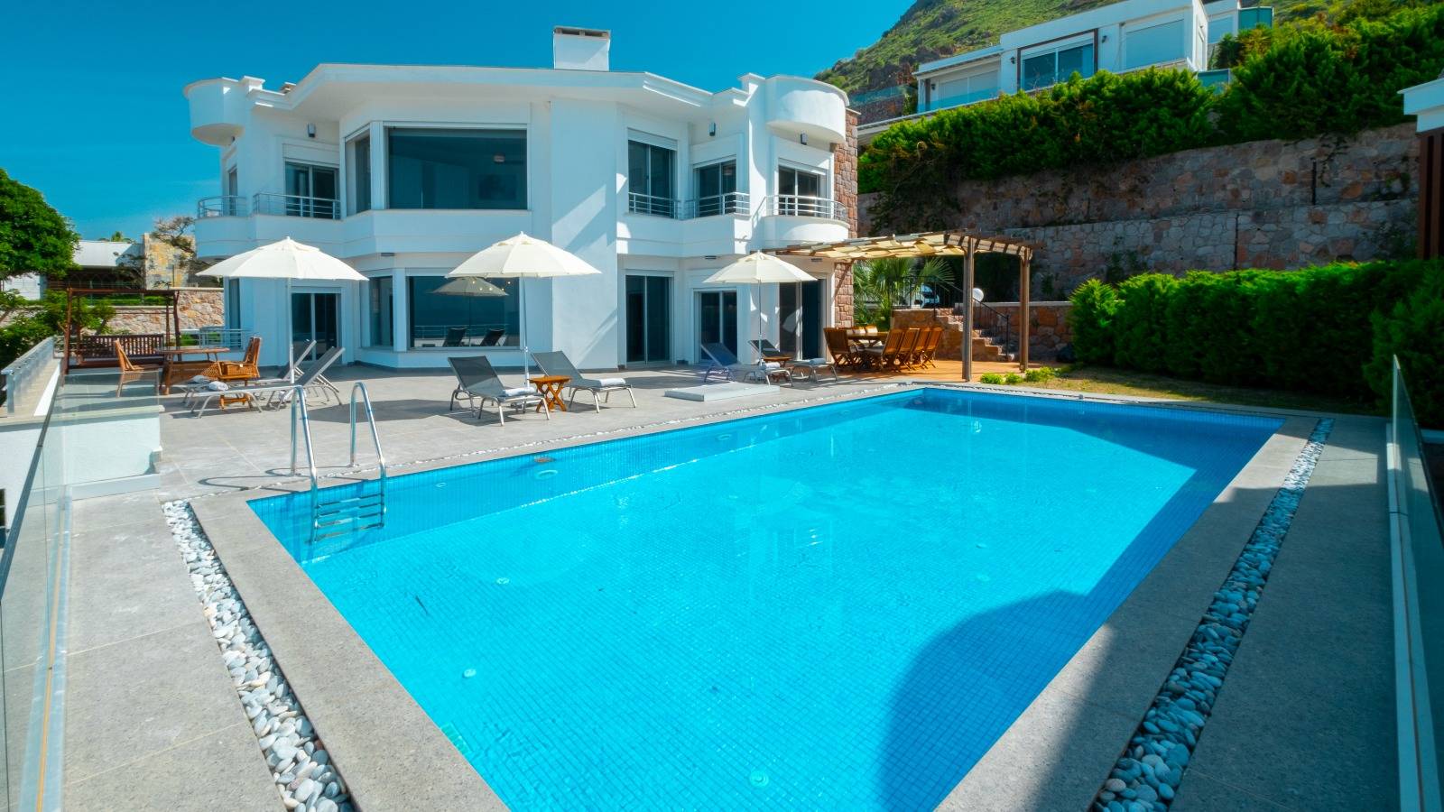 Bodrum Turgutreis'de Muhteşem Deniz Manzaralı, Özel Havuzlu, Lüks Villa 46129 — 2