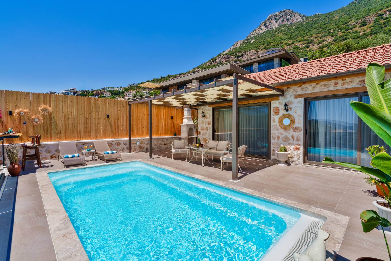 Kaş Kördere'de Enfes Deniz Manzaralı, Özel Havuzlu, 1+1 Villa 46067 — 4