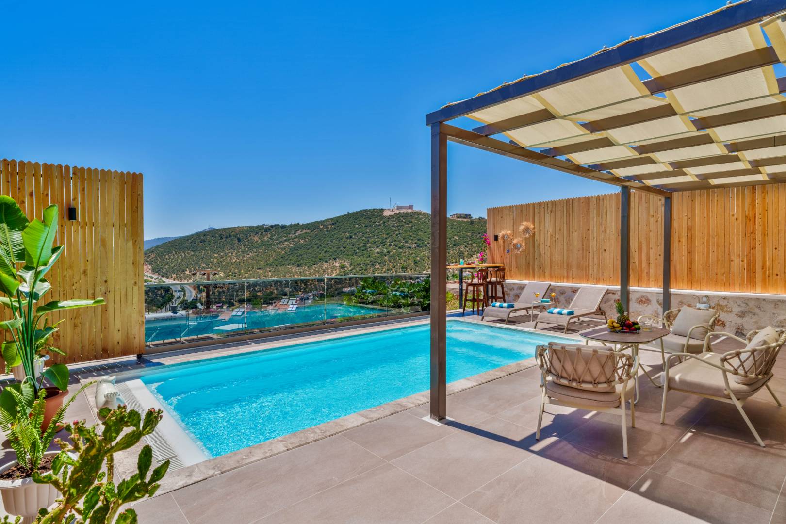 Kaş Kördere'de Enfes Deniz Manzaralı, Özel Havuzlu, 1+1 Villa 46067 — 7