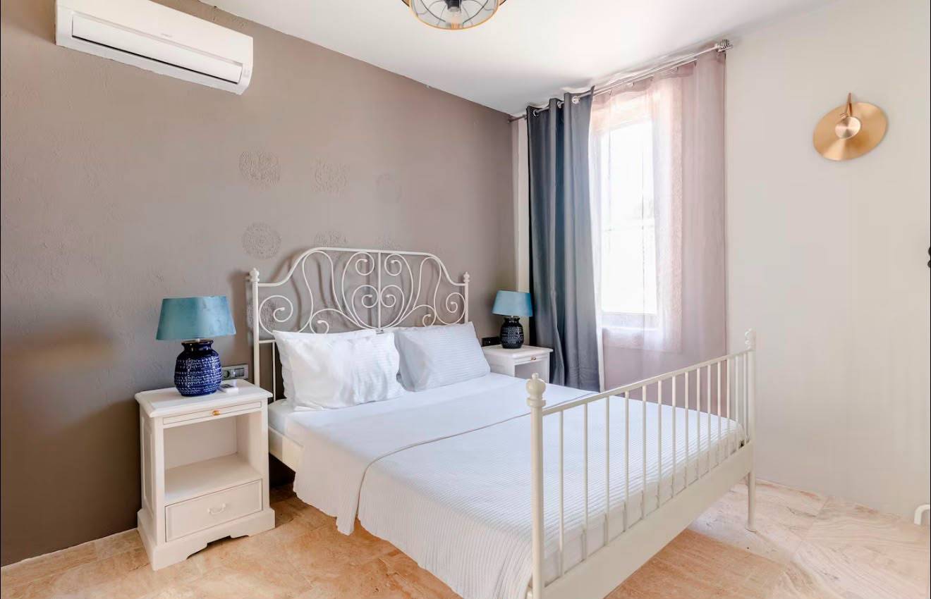 Çeşme Ovacık'ta Kalabalık Ailelere Uygun, Özel Havuzlu, Lüks Villa