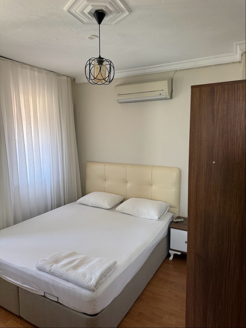 Çeşme Şifne'de Elverişli Konumda, Özel Havuzlu, Kiralık Villa