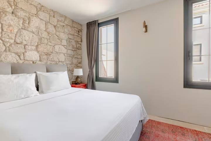 Çeşme'de Kalabalık Aileler İçin Uygun, Özel Havuzlu, Lüks Villa