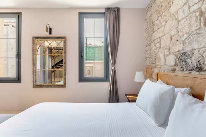 Çeşme'de Kalabalık Aileler İçin Uygun, Özel Havuzlu, Lüks Villa