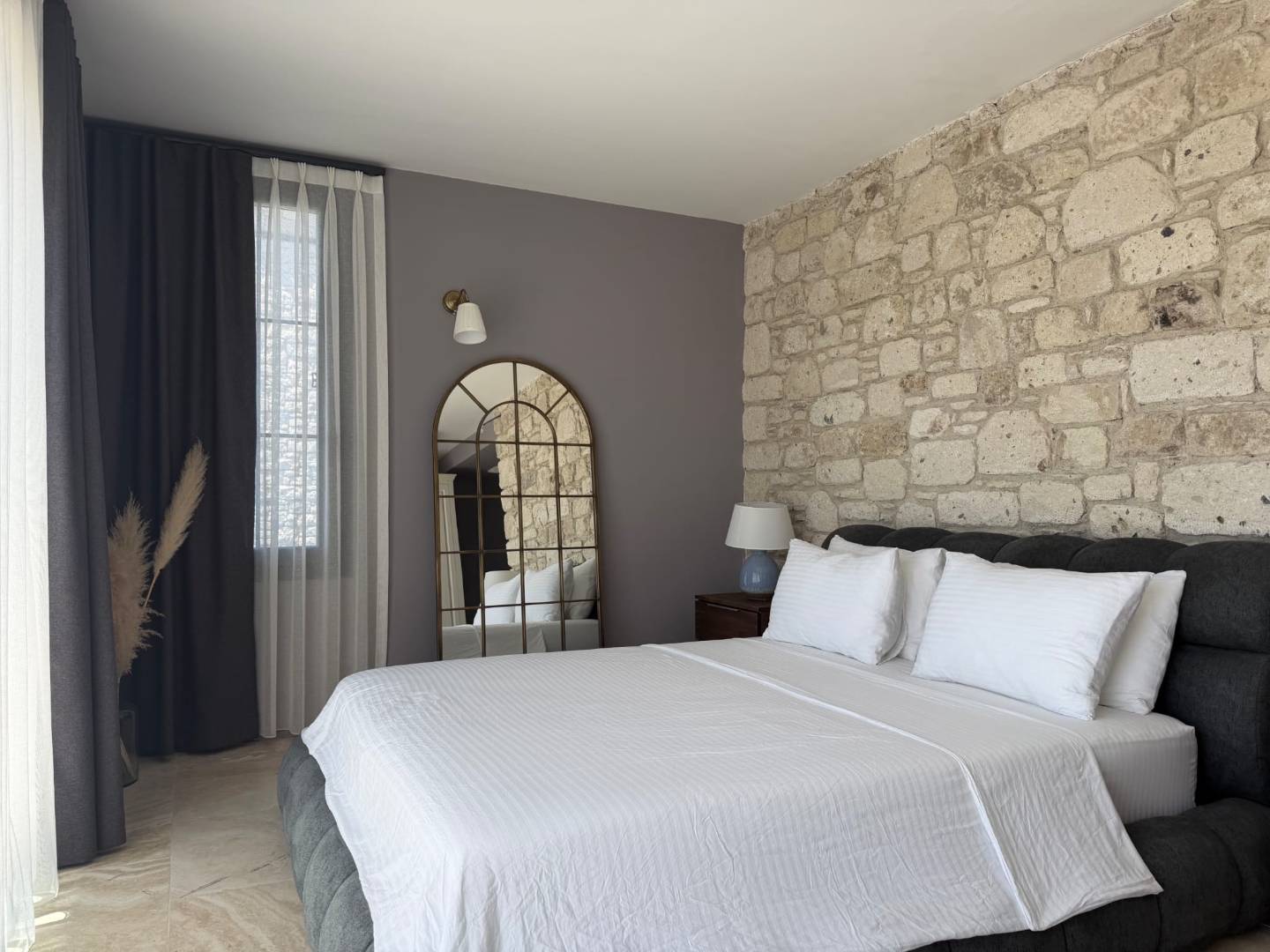 Çeşme'de Kalabalık Aileler İçin Uygun, Özel Havuzlu, Lüks Villa