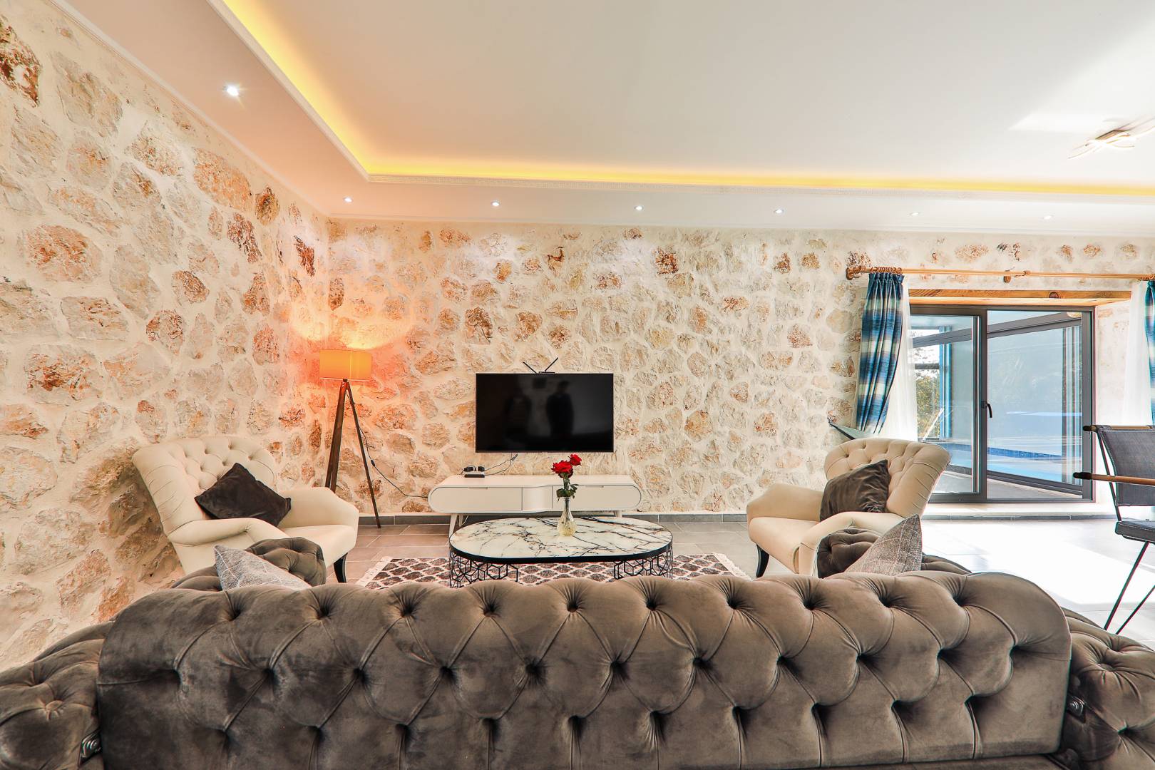 Kaş İslamlar'da Enfes Doğa Manzaralı, Isıtmalı Havuzlu, Konforlu Villa 45884 — 9