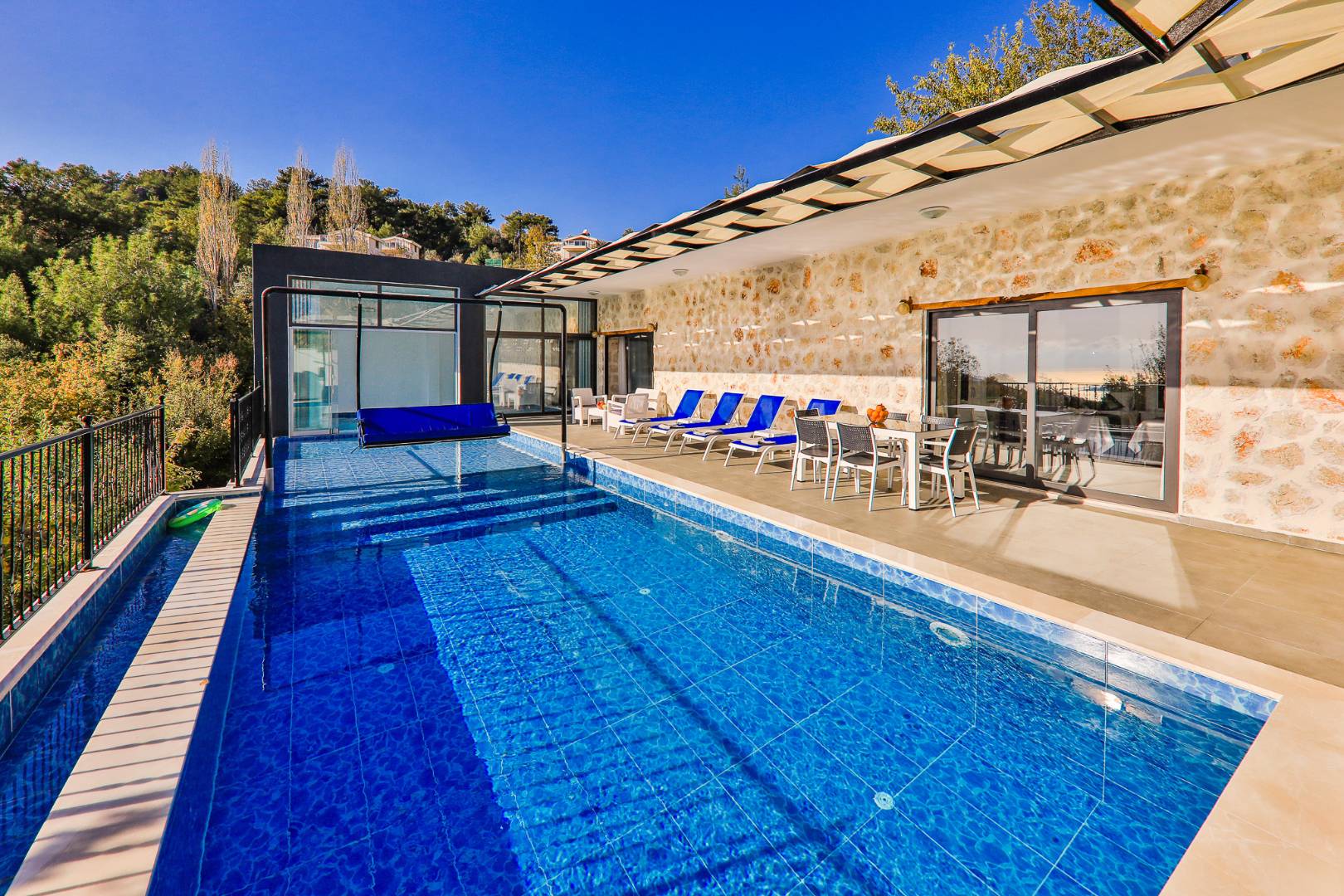 Kaş İslamlar'da Enfes Doğa Manzaralı, Isıtmalı Havuzlu, Konforlu Villa 45884 — 5
