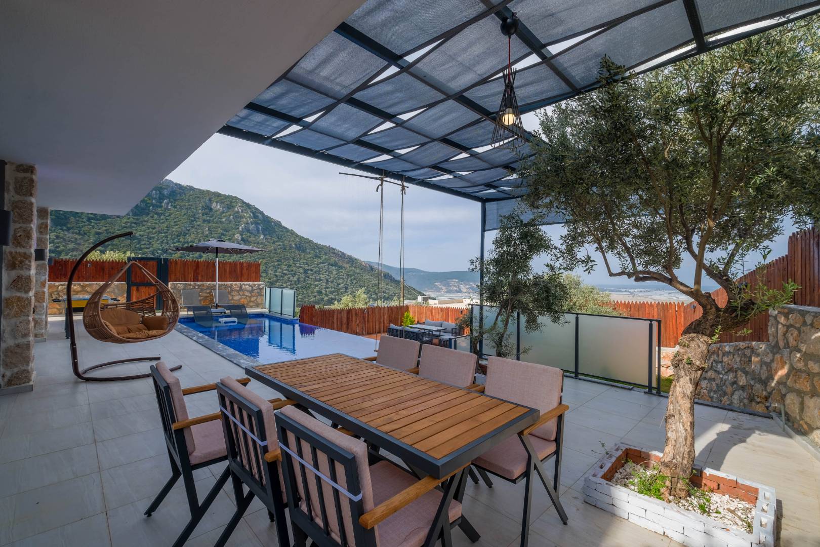 Kaş Üzümlü'de Şehrin Gürültüsünden Uzakta, Özel Havuzlu, Çift Jakuzili Villa 45974 — 6