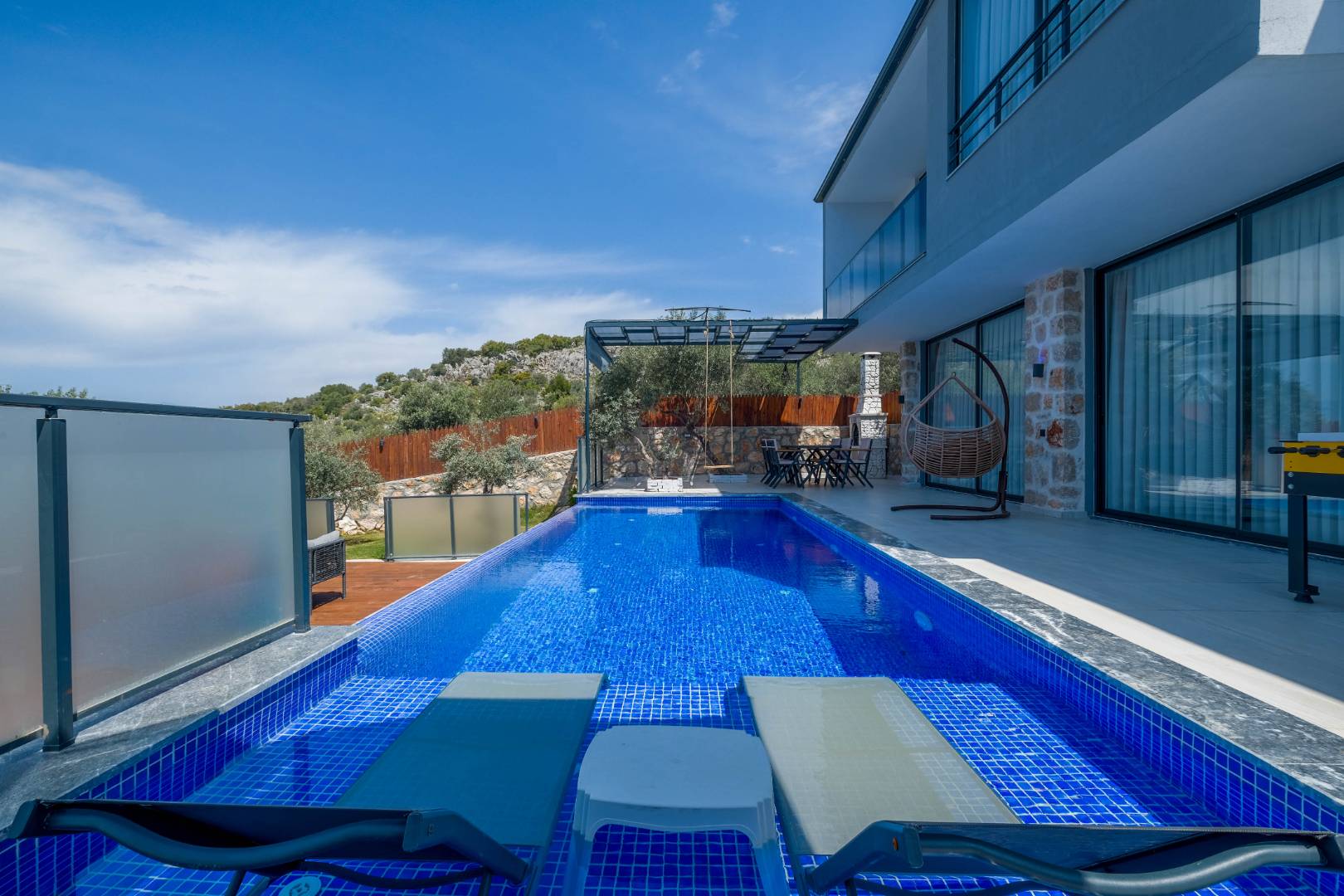 Kaş Üzümlü'de Şehrin Gürültüsünden Uzakta, Özel Havuzlu, Çift Jakuzili Villa 45974 — 5