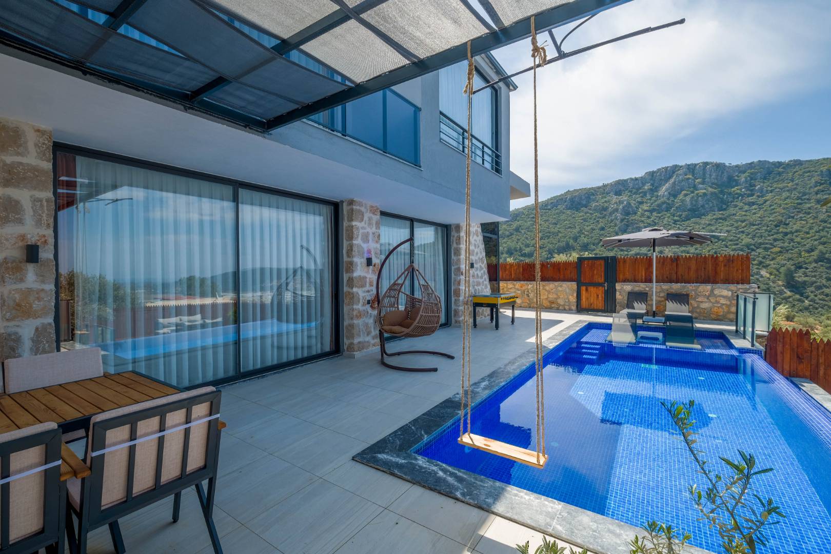 Kaş Üzümlü'de Şehrin Gürültüsünden Uzakta, Özel Havuzlu, Çift Jakuzili Villa 45974 — 8