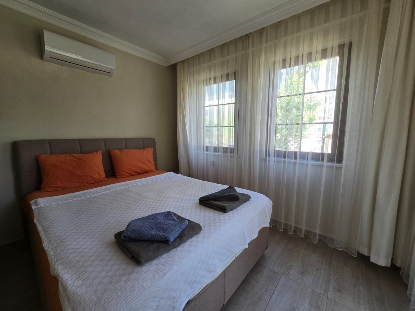 Ortaca Dalyan'da Kalabalık Ailelere Uygun, Özel Havuzlu, Geniş Villa