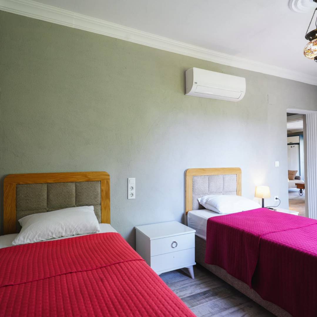 Ortaca Dalyan'da Sakin Konumda, Özel Havuzlu, Kiralık Villa