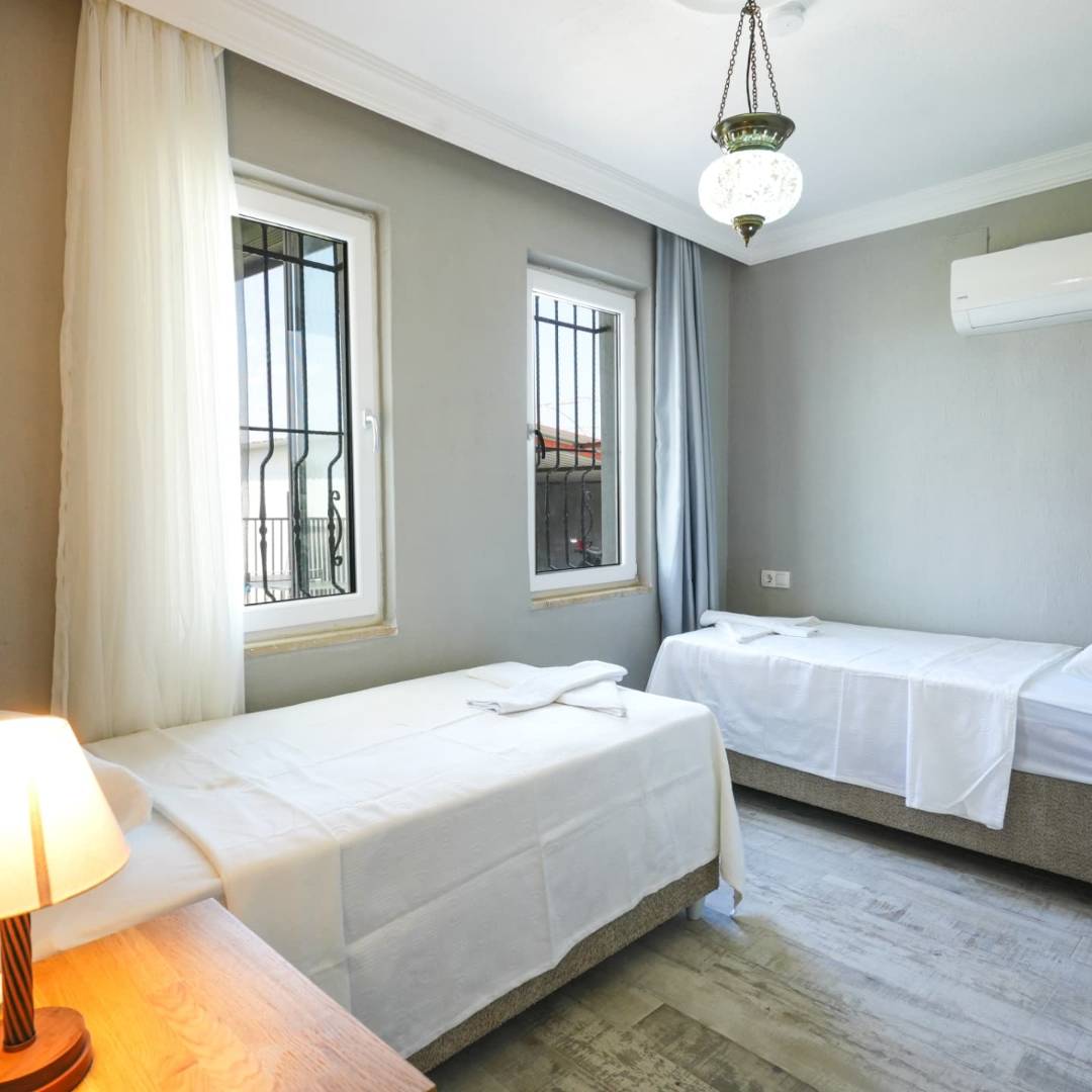 Ortaca Dalyan'da Doğa İle İç İçe, Özel Havuzlu, 4+1 Villa