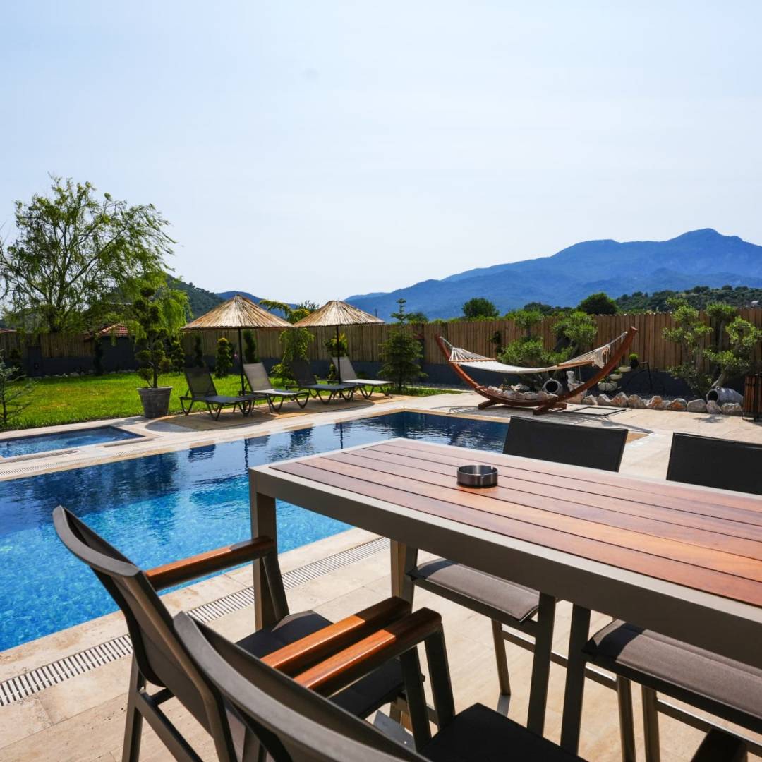 Ortaca Dalyan'da Doğa İle İç İçe, Özel Havuzlu, 4+1 Villa