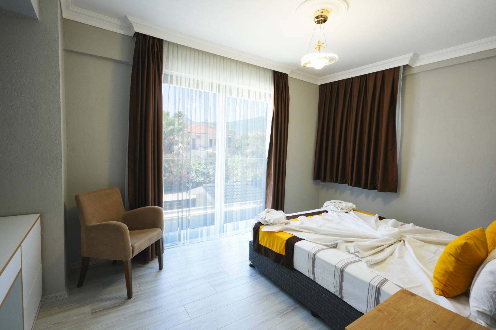 Ortaca Dalyan'da Sakin Konumda, Özel Havuzlu, İkiz Villa
