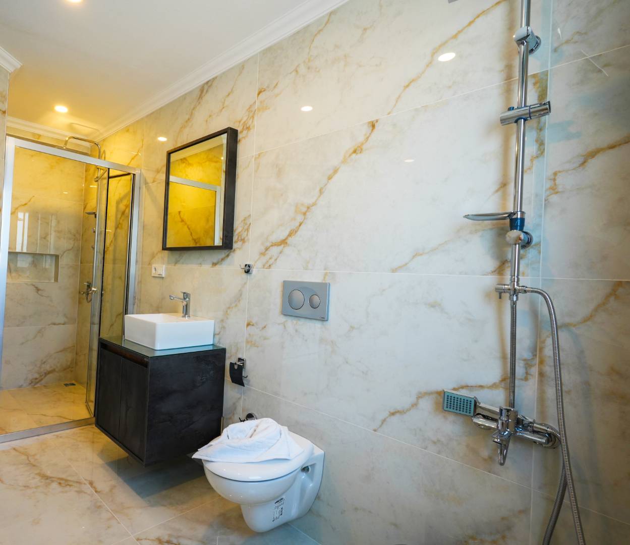 Ortaca Dalyan'da Sakin Konumda, Özel Havuzlu, İkiz Villa