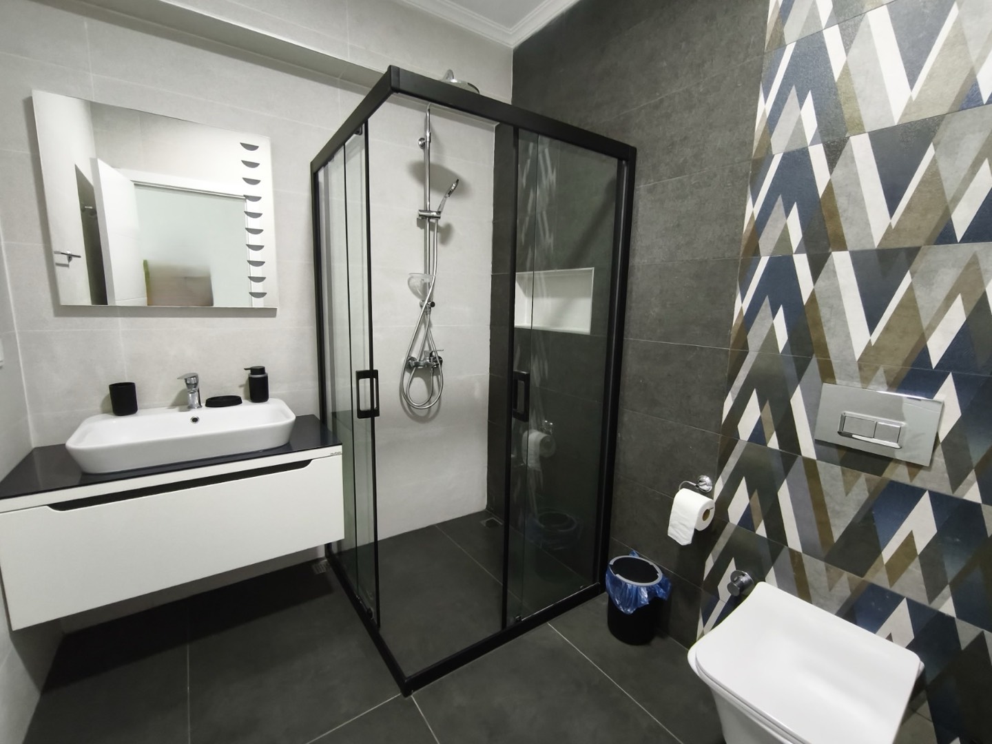 Ortaca Dalyan'da Modern Tasarımlı, Özel Havuzlu, Kiralık Villa