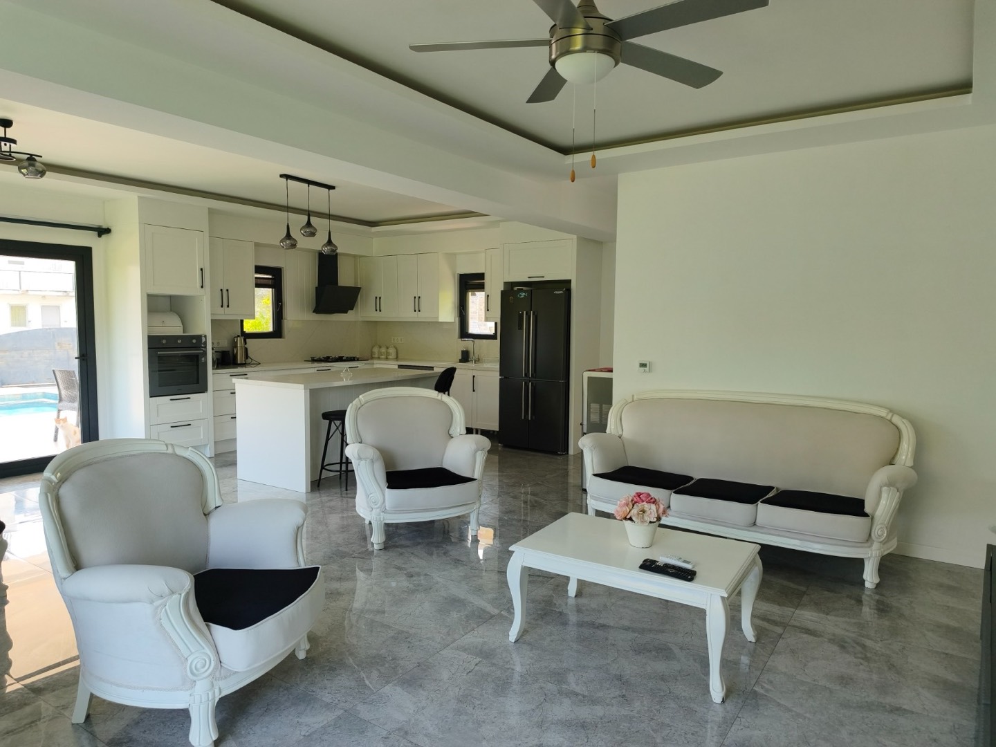Ortaca Dalyan'da Modern Tasarımlı, Özel Havuzlu, Kiralık Villa